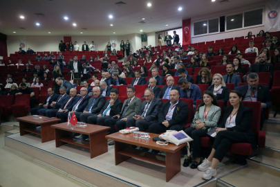 Çanakkale'de "9. Ulaştırma ve Lojistik Ulusal Kongresi" Başladı