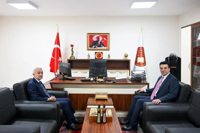 Vali Turan’dan İdare Mahkemesi Başkanı Doğan’a Ziyaret