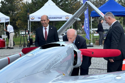 Rektör Hatipler’den Bayraktar TB2’ye “Hoş Geldin” Öpücüğü