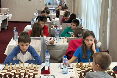 Kırcaali’de İlk Uluslararası Satranç Turnuvası Başladı