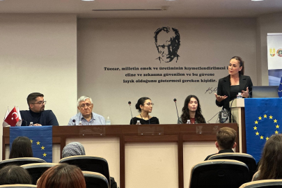 Trakya Üniversitesi Öğrencileri ETSO’da AB ve Yeşil Enerji Üzerine Konuştu