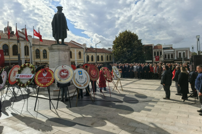 Edirne’de CHP ve STÖ’lerden 29 Ekim Kutlaması