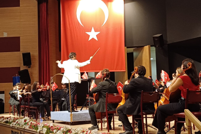 Gençlik Senfoni Orkestrası’ndan Cumhuriyet Konseri