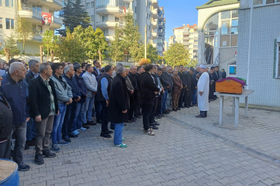 Öğretmen Mandacı Son Yolculuğuna Uğurlandı