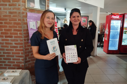 Bağlan, Yeni Kitabı İçin İmza Günü Düzenledi