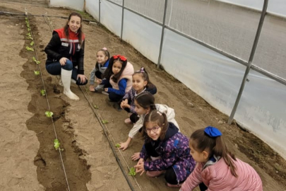 Edirne’de Minik Eller Toprakla Buluştu