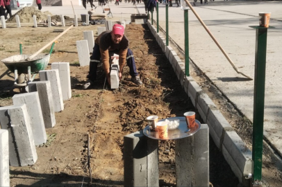 Saray Belediyesi’nden Yol ve Kaldırım Çalışması