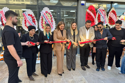 ‎Bu Kafede Çocuklar Eğlenecek Anneler Dinlenecek