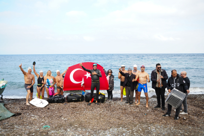 İsveçli Yüzücü Davul Zurna Eşliğinde Türkiye'den Uğurlandı