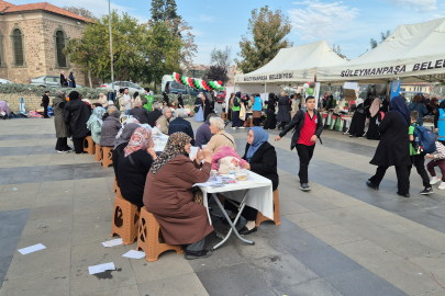 Tekirdağ'da Filistin İçin Hayır Çarşısı Açıldı