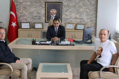 Vize Kaymakamı, Şehit Babasını Ağırladı