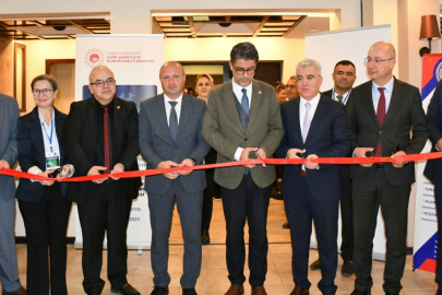 ÇOMÜ'de Mercan Biyoçeşitlilik Tespiti Projesi'nin Sonuç Toplantısı Düzenlendi