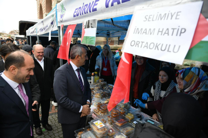 Vali Sezer, “Edirne’den Gazze’ye Yardım Kermesi”ni Ziyaret Etti