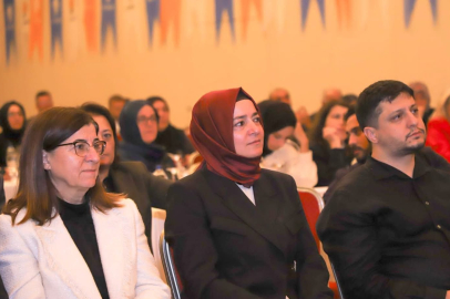 Aksal, AK Parti Sosyal Politikalar Ege Bölge Toplantısı’nda