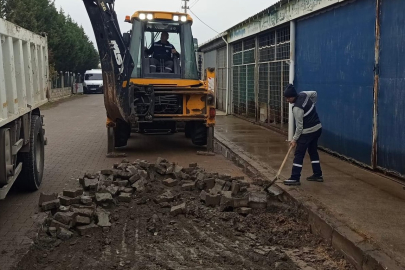 Muratlı Belediyesi’nden Eş Zamanlı Yol, Park ve Temizlik Çalışmaları