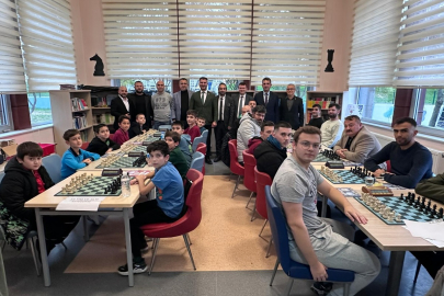 Babaeski’de Kurtuluş Kupası Satranç Şöleni Başladı