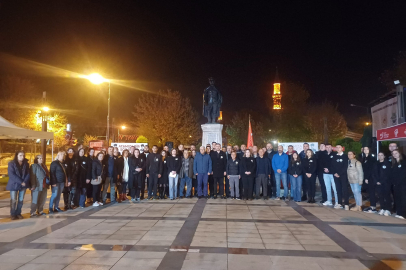 ‎CHP Edirne Gençlik Kolları’ndan Ata'ya Saygı Nöbeti