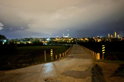 Edirneliler Saraçhane Köprüsü Aydınlatılmayı Bekliyor