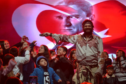 Babaeski’nin Kurtuluş Bayramı’nda Retrobüs Coşkusu