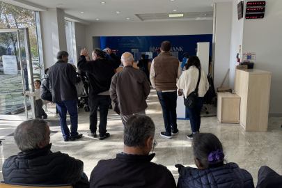 Trakya'da Yüzyılın Konut Projesi İçin Bankadan Başvuruyu Tercih Eden Vatandaşlar Kısmi Yoğunluk Oluşturdu