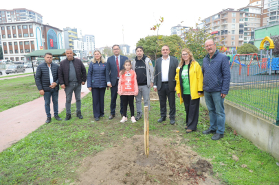 Patipark’ta Temsili Fidan Dikim Etkinliği