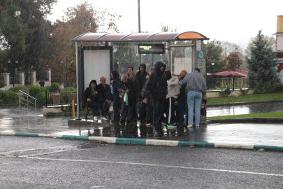Tekirdağ'da Gök Gürültülü Sağanak Etkili Oldu