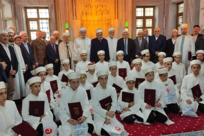 Çerkezköy'de 25 Hafız İçin İcazet Töreni Düzenlendi