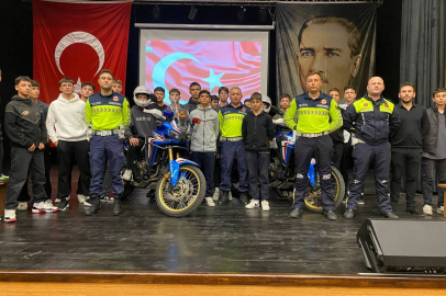 Ezine’de Motosiklet Sürücülerine Yönelik Eğitim