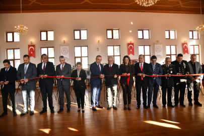 Tekirdağ’ın Kurtuluşunun 103. Yılında Eski Fotoğraflar Sergisi Açıldı