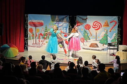 Muratlı’da Çocuk Tiyatrosu Minik İzleyicilerle Buluştu