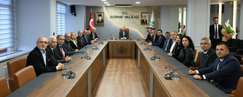 Vali Sezer, CHP Yönetimiyle Bir Araya Geldi