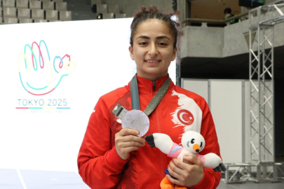 Deaflympics 2025'te İlk Madalya Buse Tıraş'tan Geldi