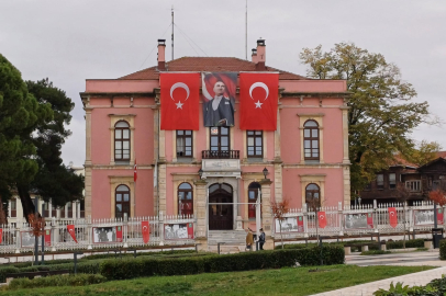 Edirne Belediyesi'nden 'Yeni Doğan Bebek Hediye Paketi'