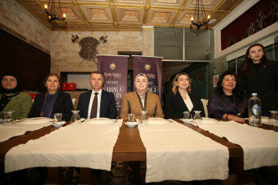 AK Parti Genel Merkez Kadın Kolları Başkanı Ercan, Çanakkale'de Konuştu