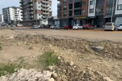 Edirne’de İnşaata Uçan Araçtaki 4 Kişi Yaralandı