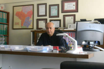 Eren, Başkan Gencan’a Seslendi; “Kiralama İhaleleri İptal Edilmeli”