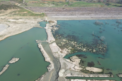 Tekirdağ'da Korkutan Görüntü: Naip Barajı'nda 20 Günlük Su Kaldı