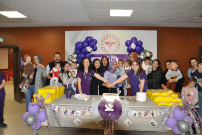 Çanakkale'de Prematüre Bebekler İçin Farkındalık Etkinliği Yapıldı