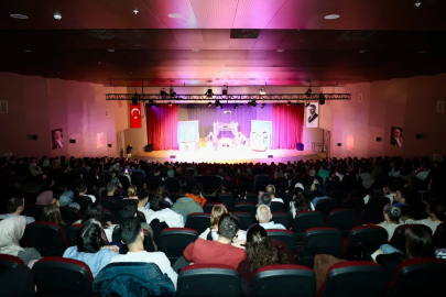 Çerkezköy’de Tiyatro Keyfi