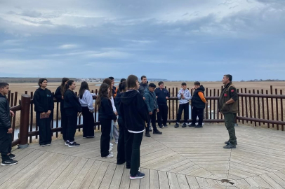 İğneada'da Öğrenciler "İlçemizin Çocukları Keşfe Çıkıyor" Projesiyle Doğayı Tanıdı