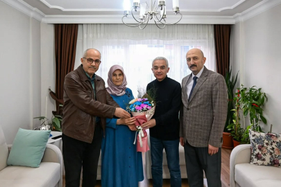 Kırklareli Valisi Uğur Turan’dan Emekli Öğretmene Anlamlı Ziyaret