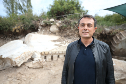 Kyzikos Hadrian Tapınağı'ndaki Sütunlar Roma Dönemi Sanatı ve Dini Yapısını Anlatıyor