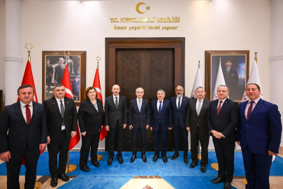 Vali Turan’dan Öğretmenler Günü Kabulü