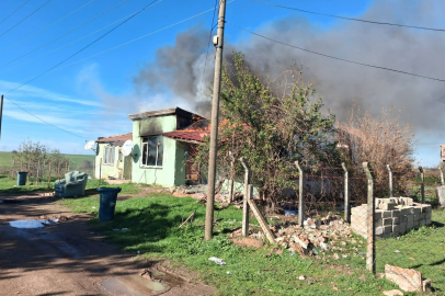 Babaeski'de Tek Katlı Evde Yangın