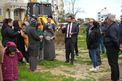 Başkan Sarıkurt, Muhittin Mahallesi’nde Vatandaşlarla Buluştu