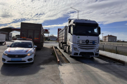 Edirne’de Tonaj Uygulamasında Aşırı Yüklü Tıra 59 Bin TL Ceza
