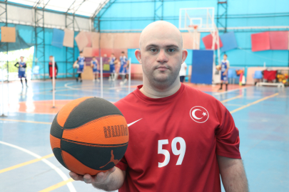 Down Sendromlu Sporcu, Milli Takıma Girmek İçin Azimle Çalışıyor