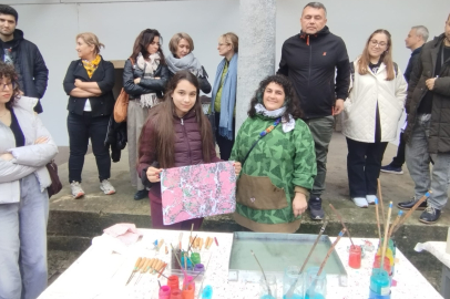 Ebru Sanatına Turistlerden Yoğun İlgi