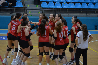 İsmail Güner Ortaokulu’ndan 3 Setlik Üstünlük