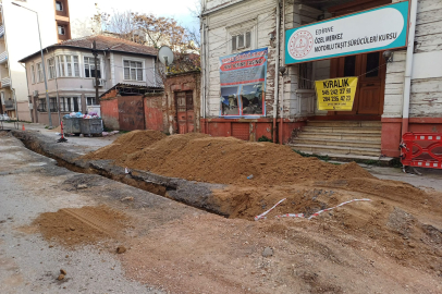 Kaleiçi’nde Altyapı Çalışmaları Tüm Hızıyla Sürüyor